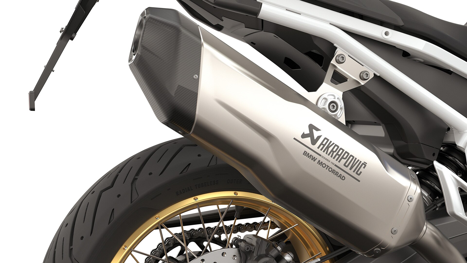 La F 900 GS de BMW Motorrad con silenciador final Akrapovič